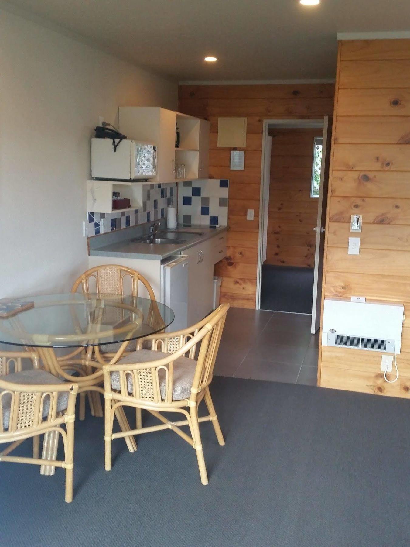 Pauanui Pines Motor Lodge Εξωτερικό φωτογραφία